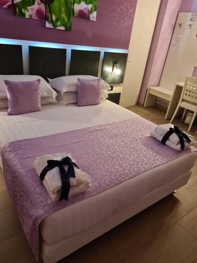 Albis Rooms Guest House Fiumicino Exterior foto