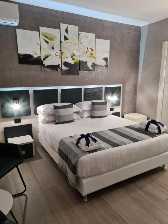 Albis Rooms Guest House Fiumicino Exterior foto