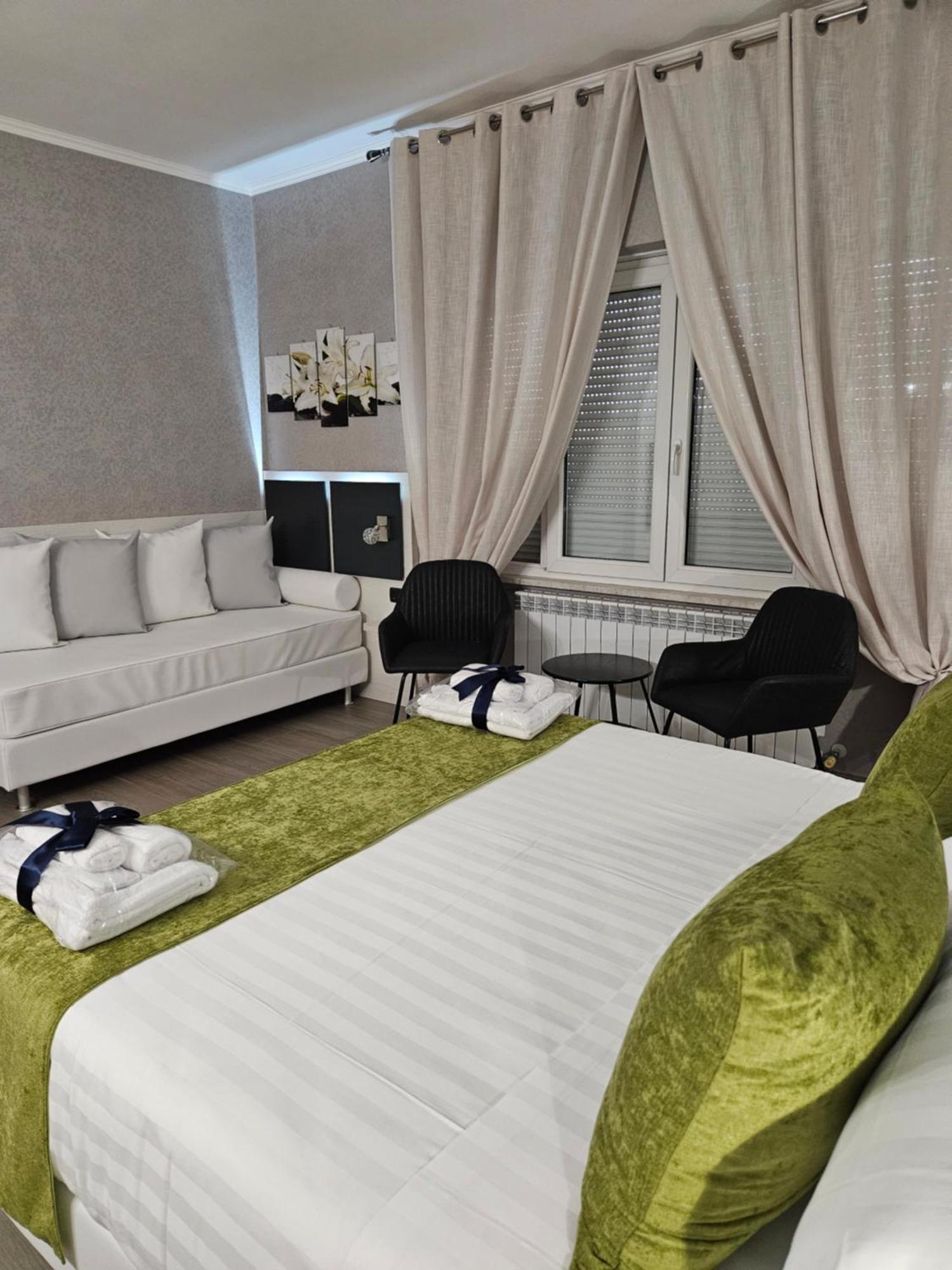 Albis Rooms Guest House Fiumicino Exterior foto