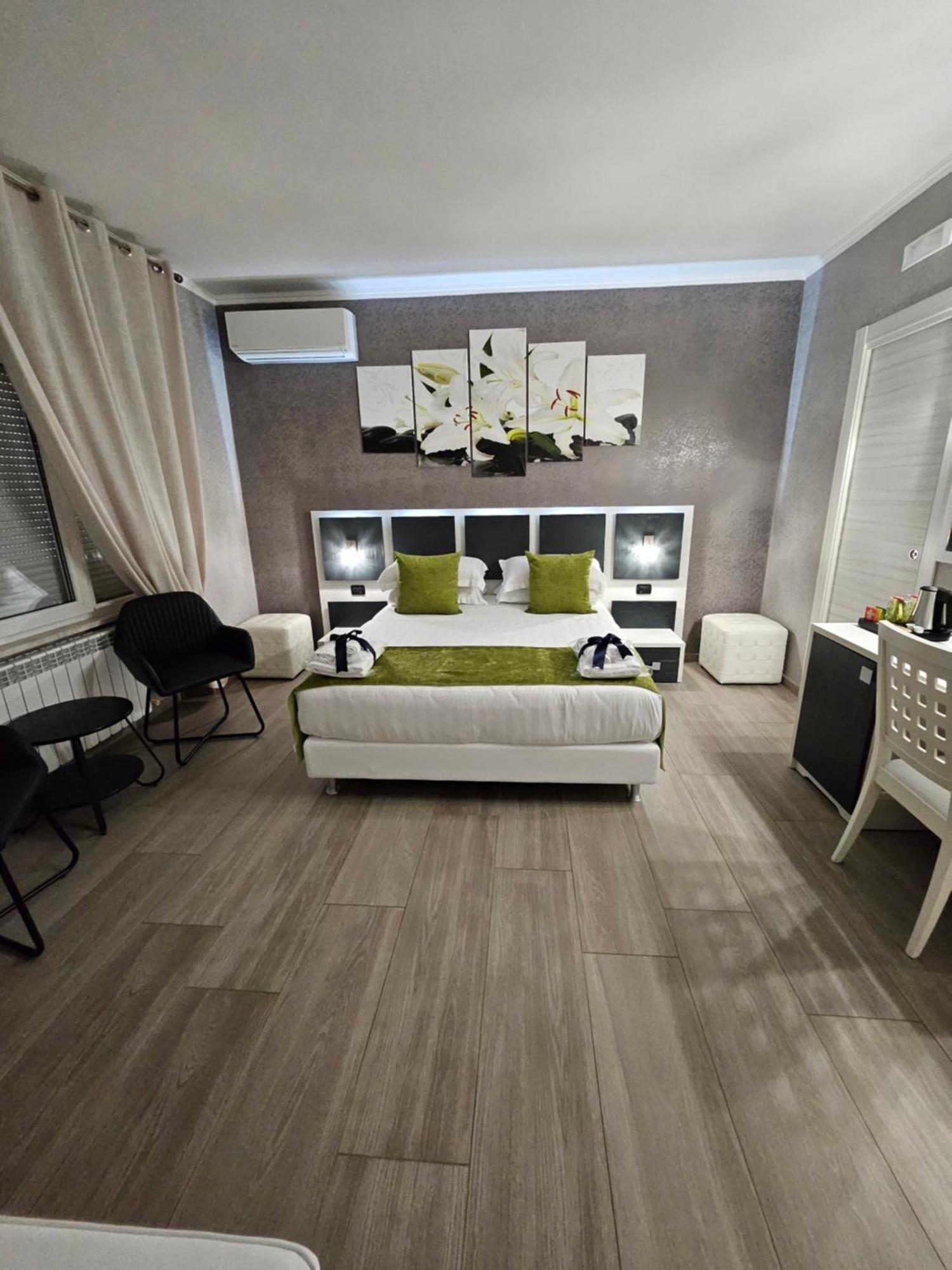 Albis Rooms Guest House Fiumicino Exterior foto