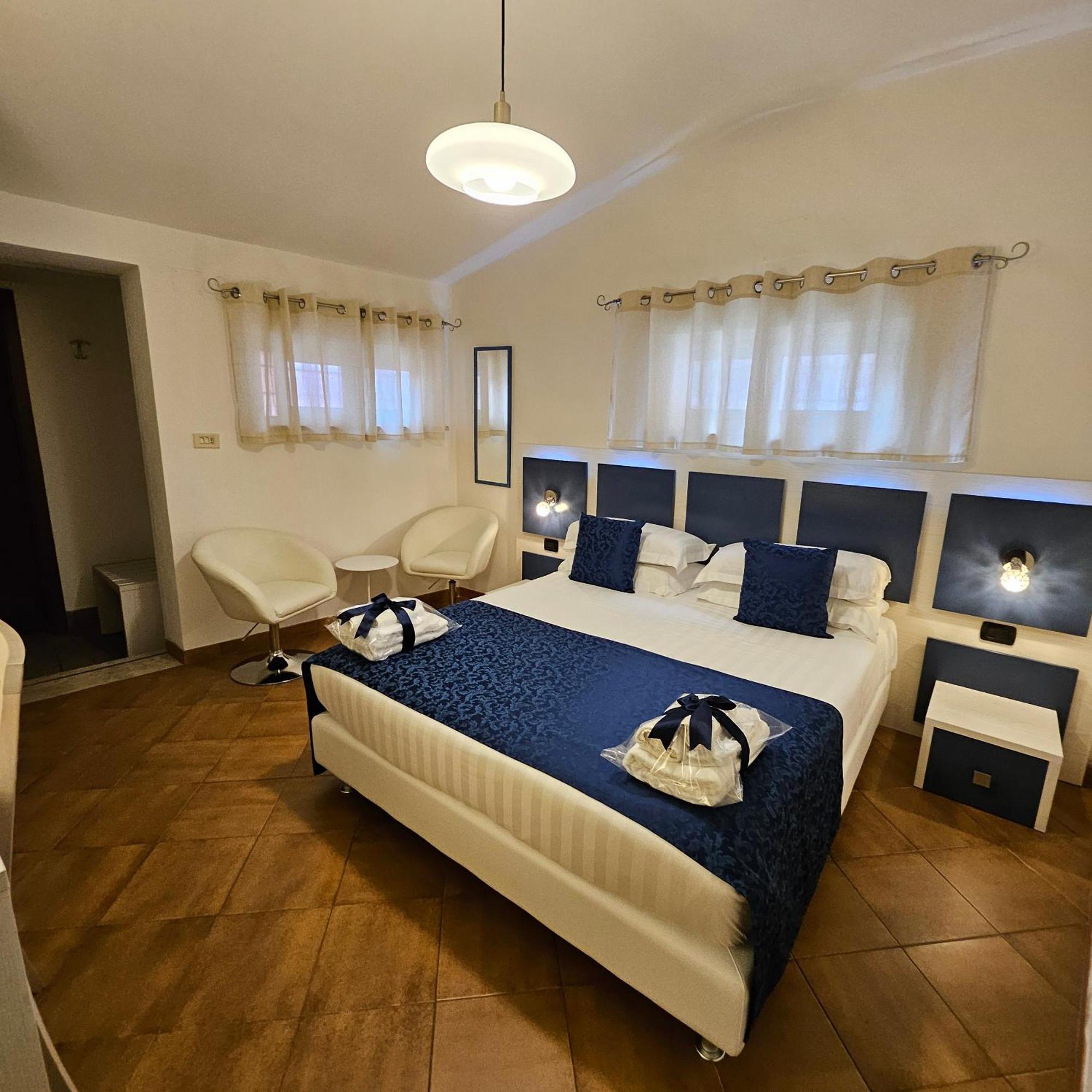 Albis Rooms Guest House Fiumicino Exterior foto
