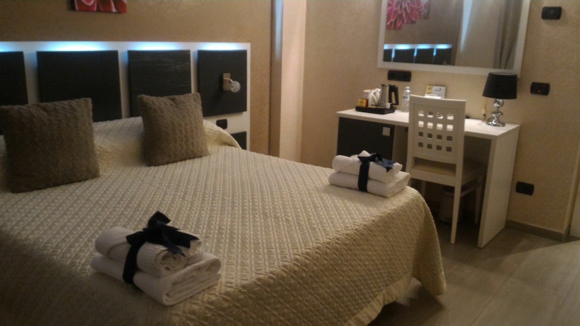 Albis Rooms Guest House Fiumicino Exterior foto
